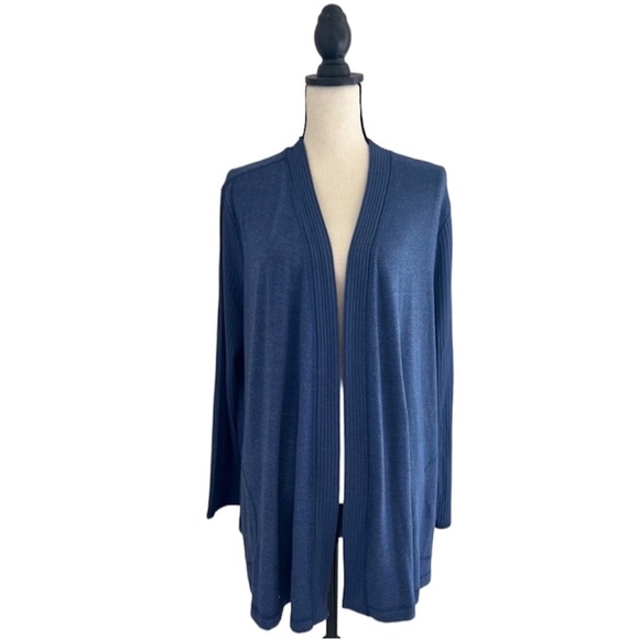 Chico’s Zenergy Women’s Soft Blue Long Sleeve Open Cardigan - Picture 1 of 8
